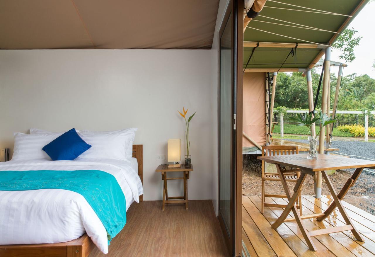 Solina Beach & Nature Resort Carles Extérieur photo